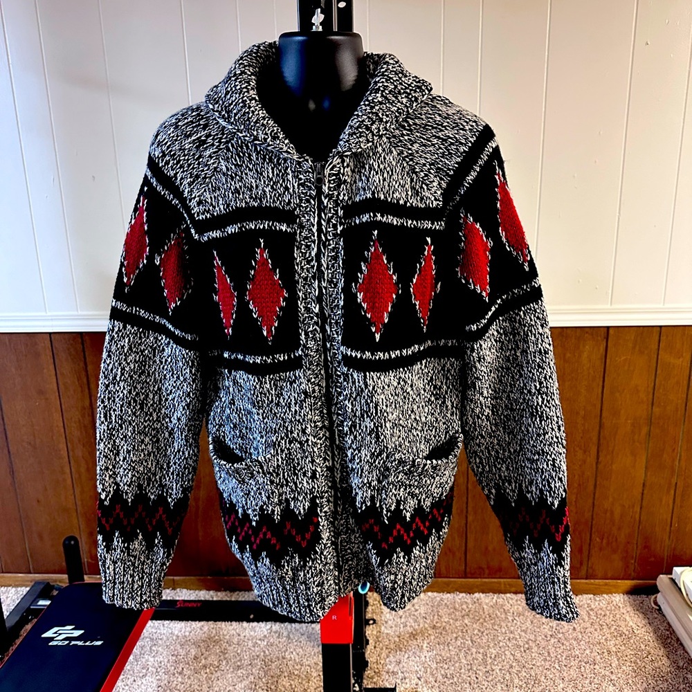 American Eagle wool sweater